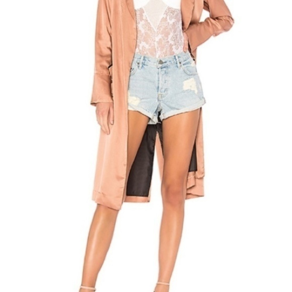 GRLFRND Adriana Slouchy Shorts in Never Can Say Goodbye Size 24